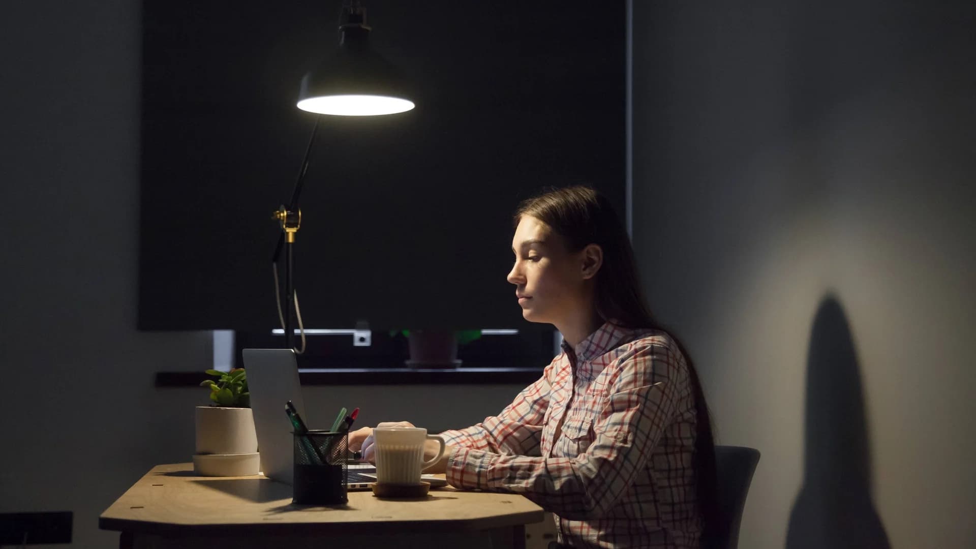 I Lost My First $4,000 Freelance Payment — and How AI Helped Me Secure the Rest