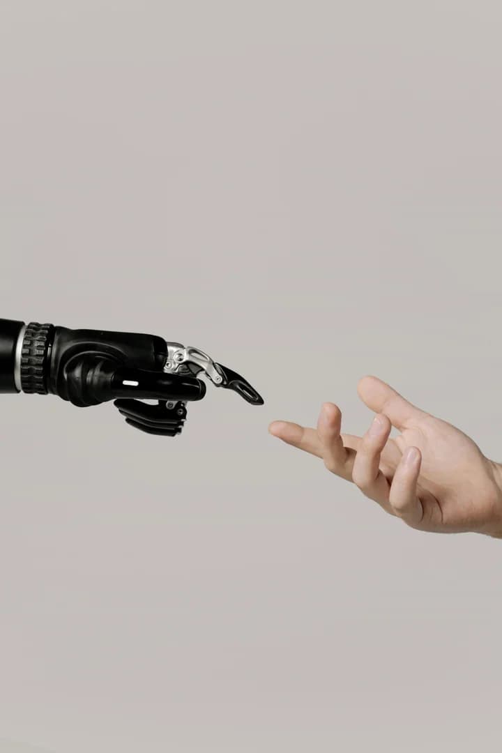 AI vs. Human Lawyer Accuracy: How Does DocLegal.AI Work?